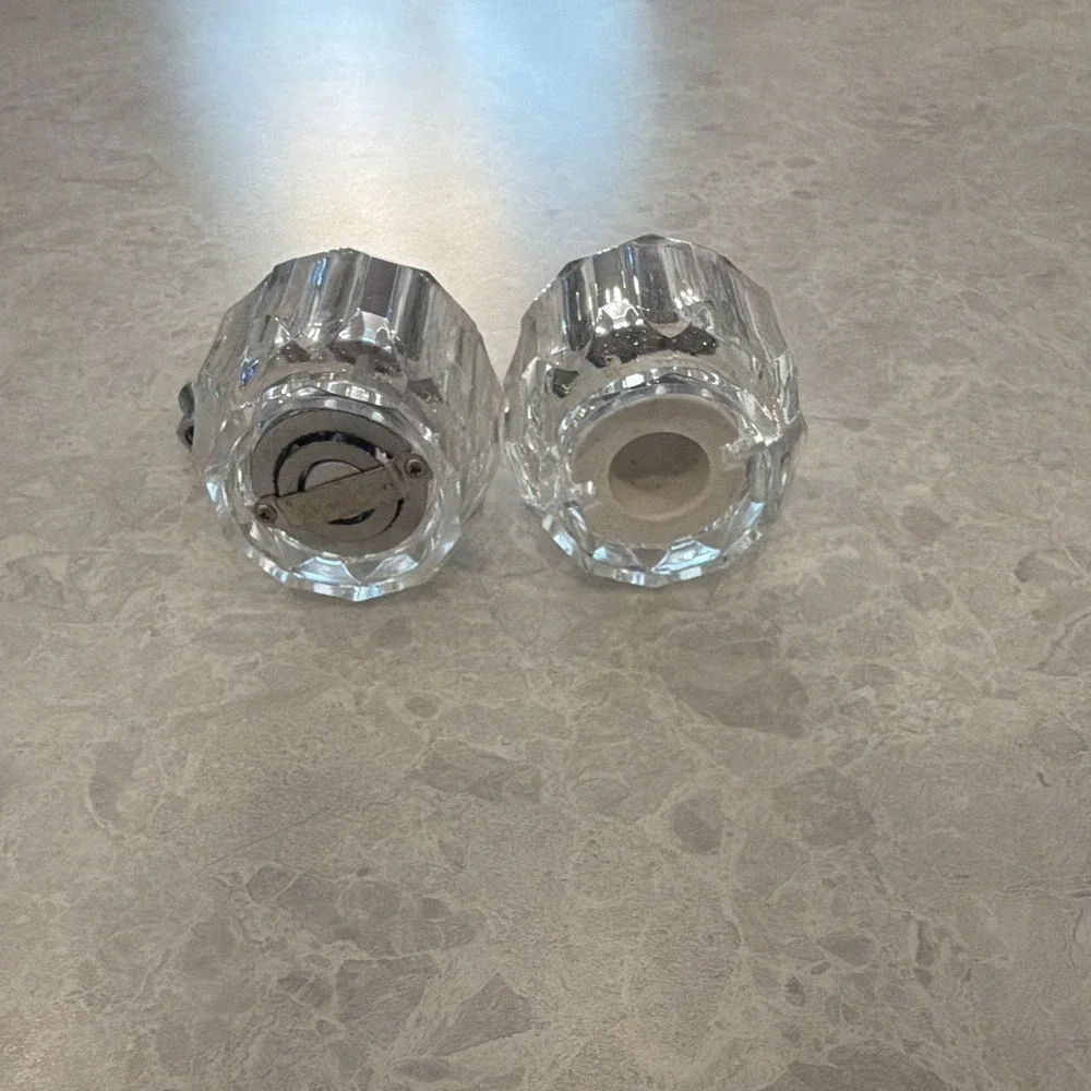 Mr Dudley Faceted Lucite Salt Shaker and Manual Pepper Mill Set Silver Metal 3in